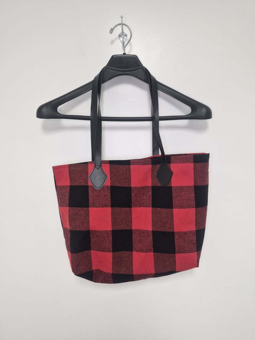 Yankee Candle Red Black Buffalo Plaid Check Tote Bag Purse Polyester Cotton